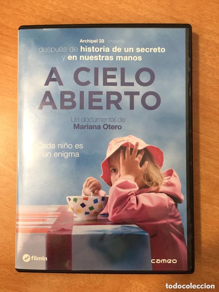 Cine: dvd documental / mariana otero - discapacidad mental - A CIELO ABIERTO - cameo 2013