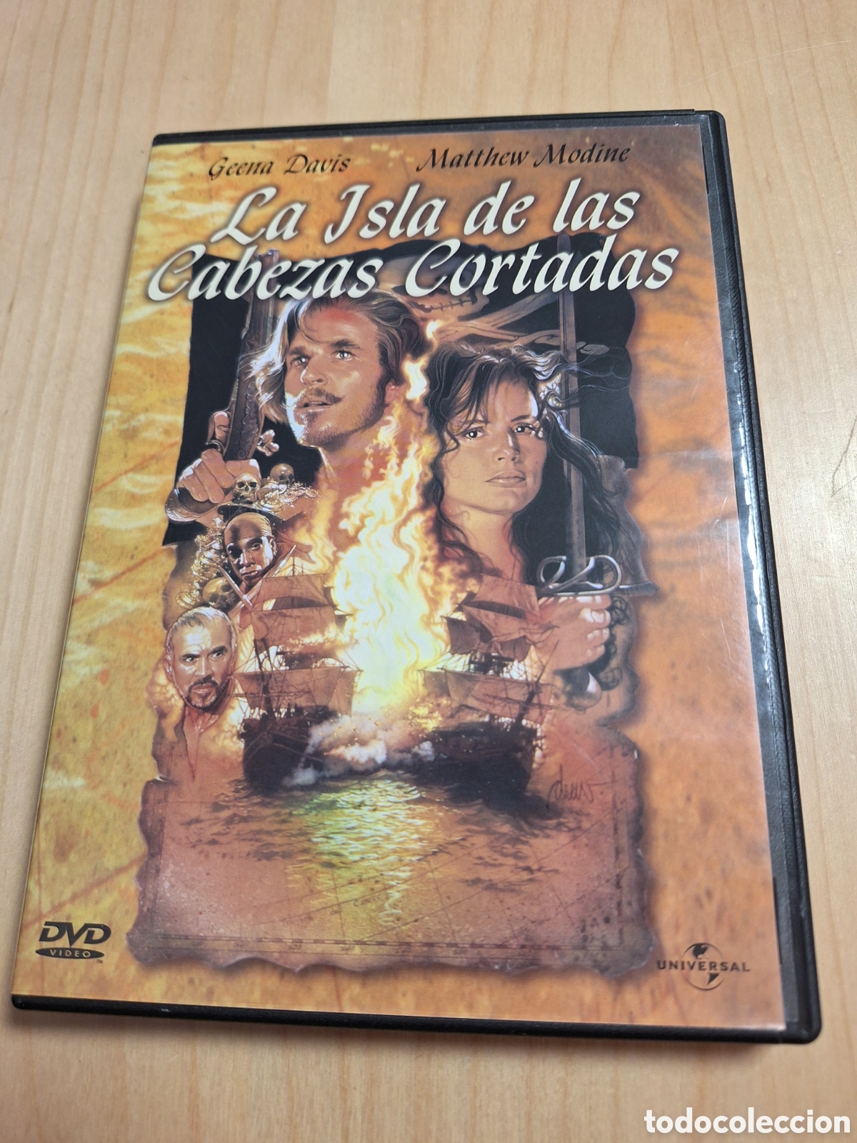 Cine: RD42 la isla de las cabezas cortadas DVD SEGUNDAMANO