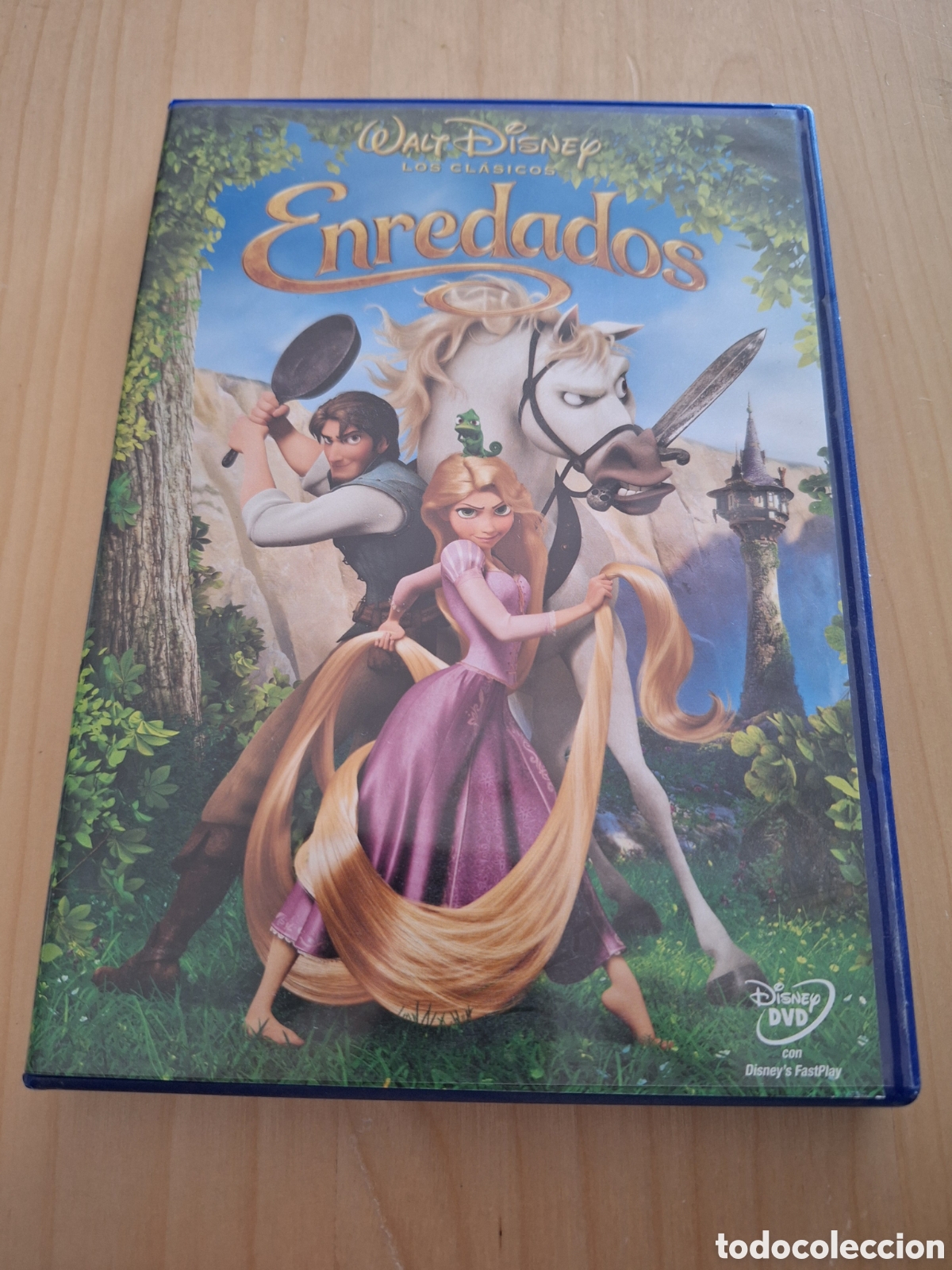 Cinema: RD6 enredados DVD SEGUNDAMANO
