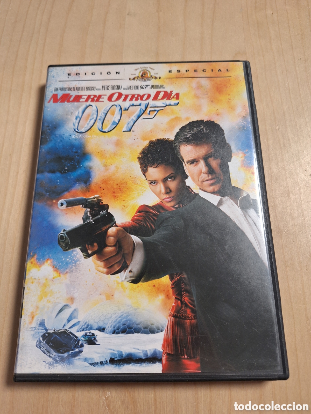 Cinema: RD75 007 muere otro d&iacute;a DVD SEGUNDAMANO