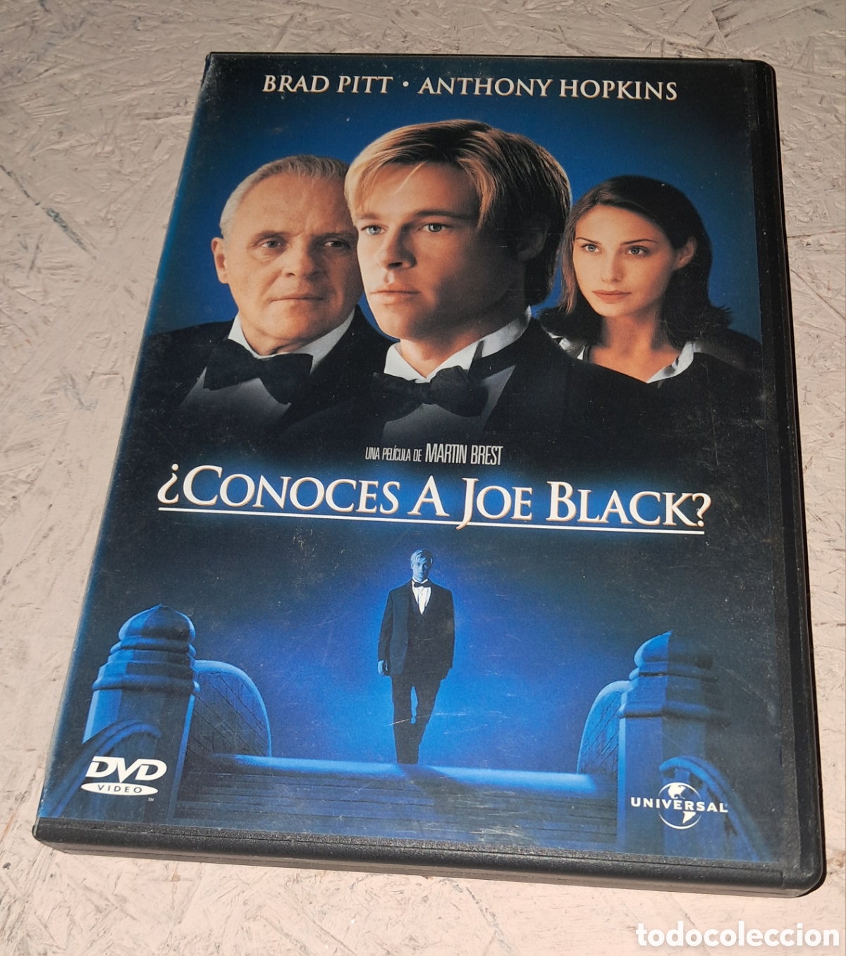 Cinema: DVD &iquest; CONOCES A JOE BLACK ? pel&iacute;cula fue dirigida por Martin Brest y protagonizada por Brad Pitt y A