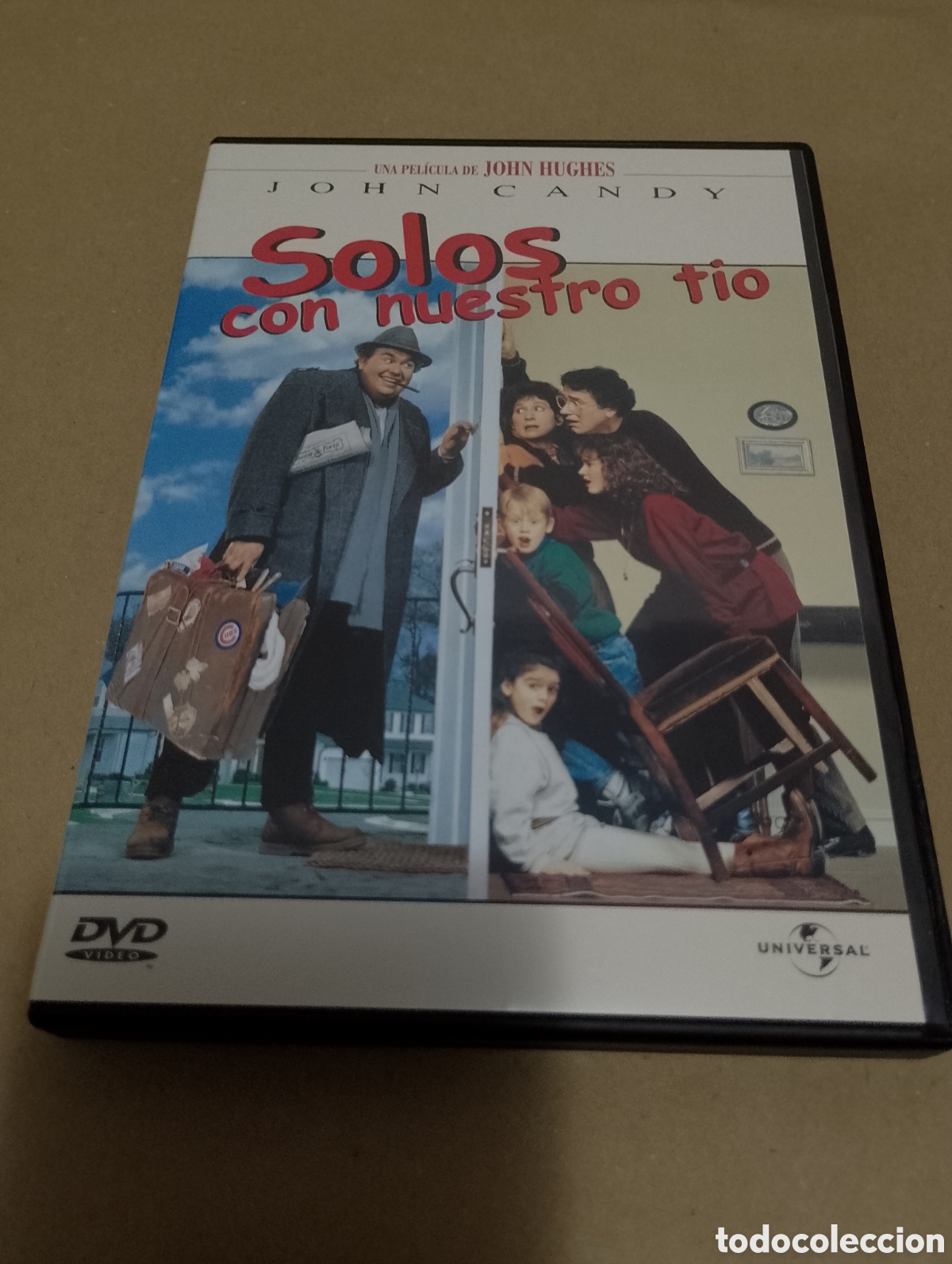 Cine: Dvd. Solos con nuestro t&iacute;o. John Hughes. Con John Candy y Mackauly Culkin. Descatalogado.