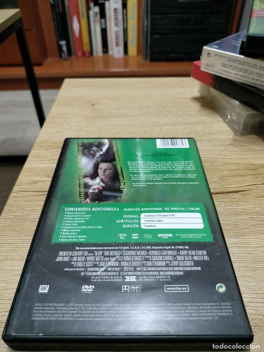 Cine: DVD Alien + p&oacute;ster de Avatar - Foto 2