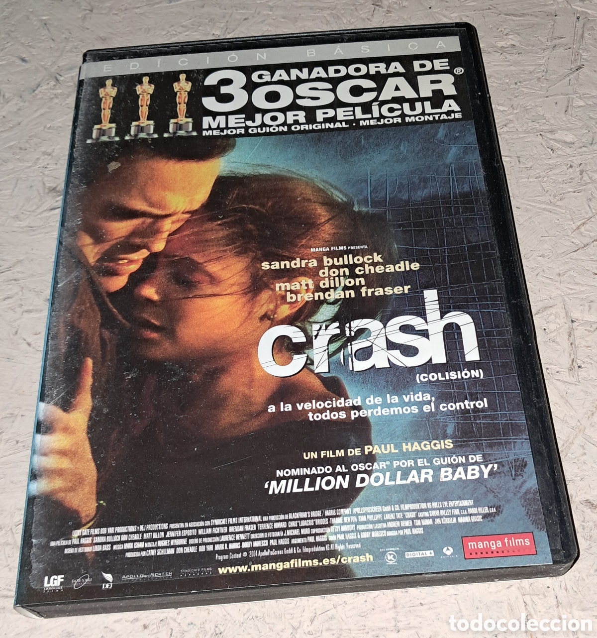Kino: DVD de la pel&iacute;cula Crash (Colisi&oacute;n) de 2004, dirigida por Paul Haggis.