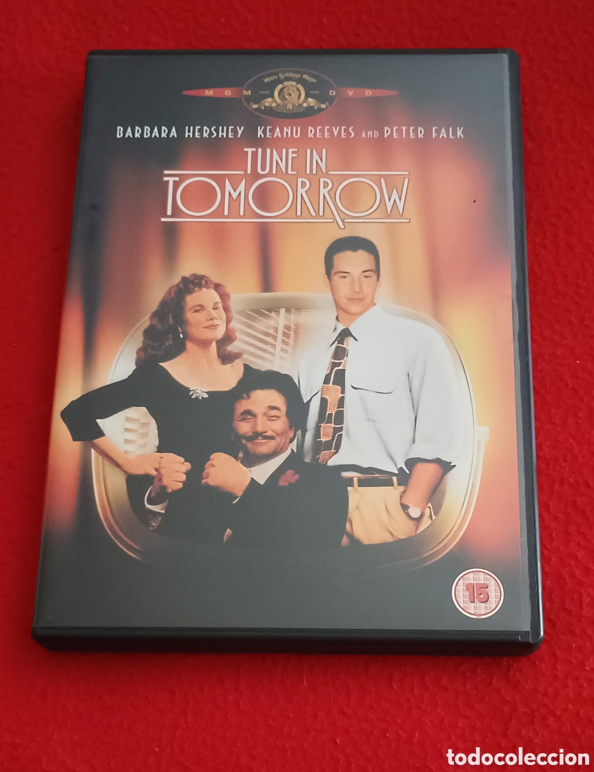 Cine: Dice tune in tomorrow - Jon amiel keanu reeves Peter falk (t&iacute;a Julia y el escribidor vargas llosa)