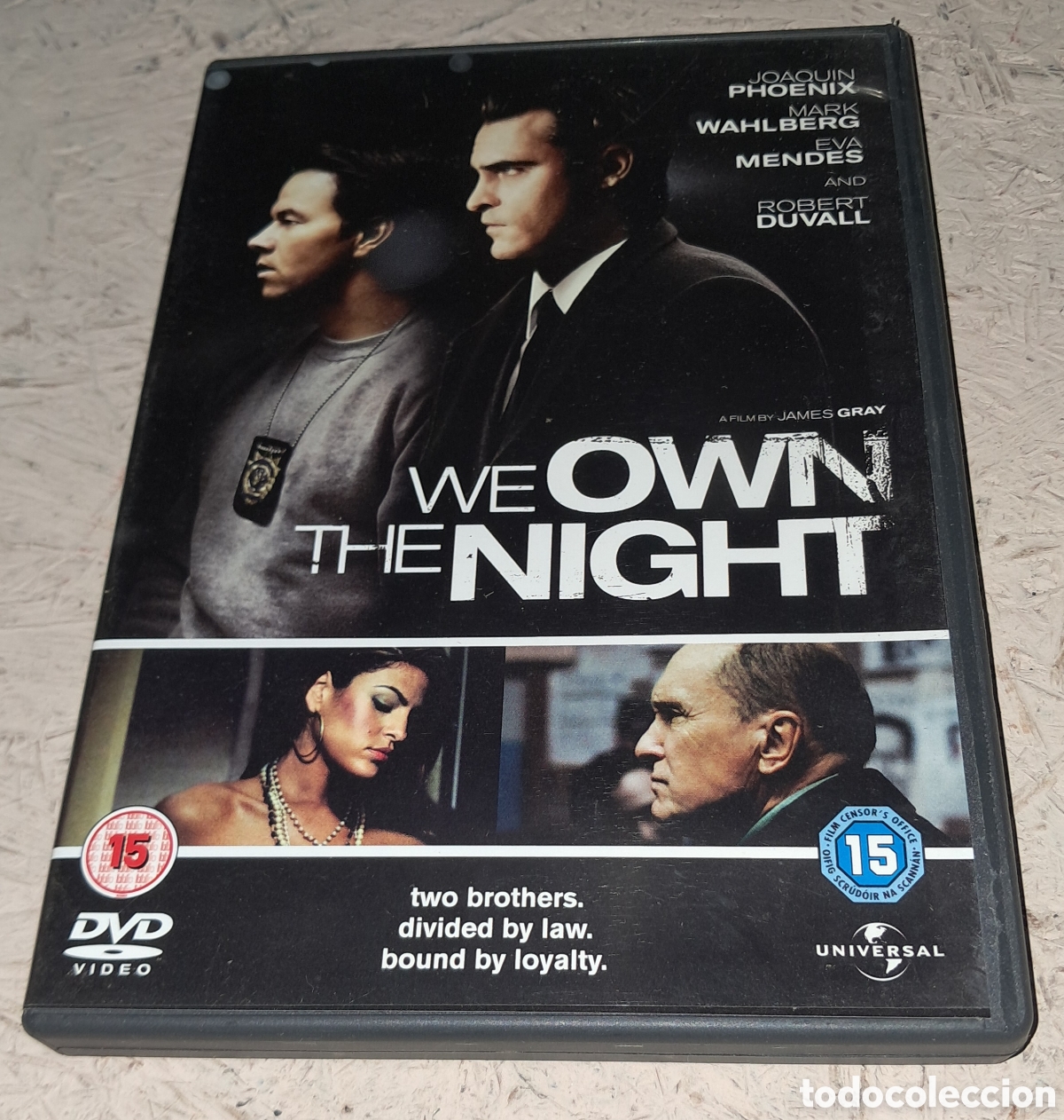 Cinema: DVD de la pel&iacute;cula &rdquo;We Own the Night&rdquo; (La noche es nuestra), dirigida por James Gray.&nbsp;