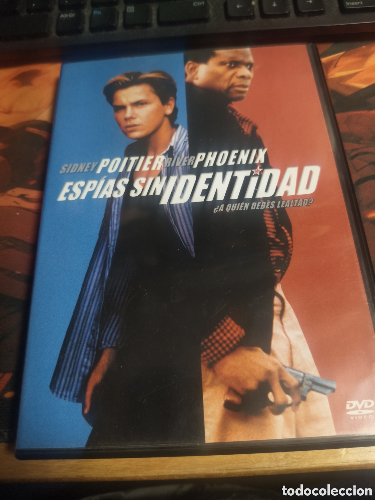Cine: Esp&iacute;as sin identidad DVD - 239