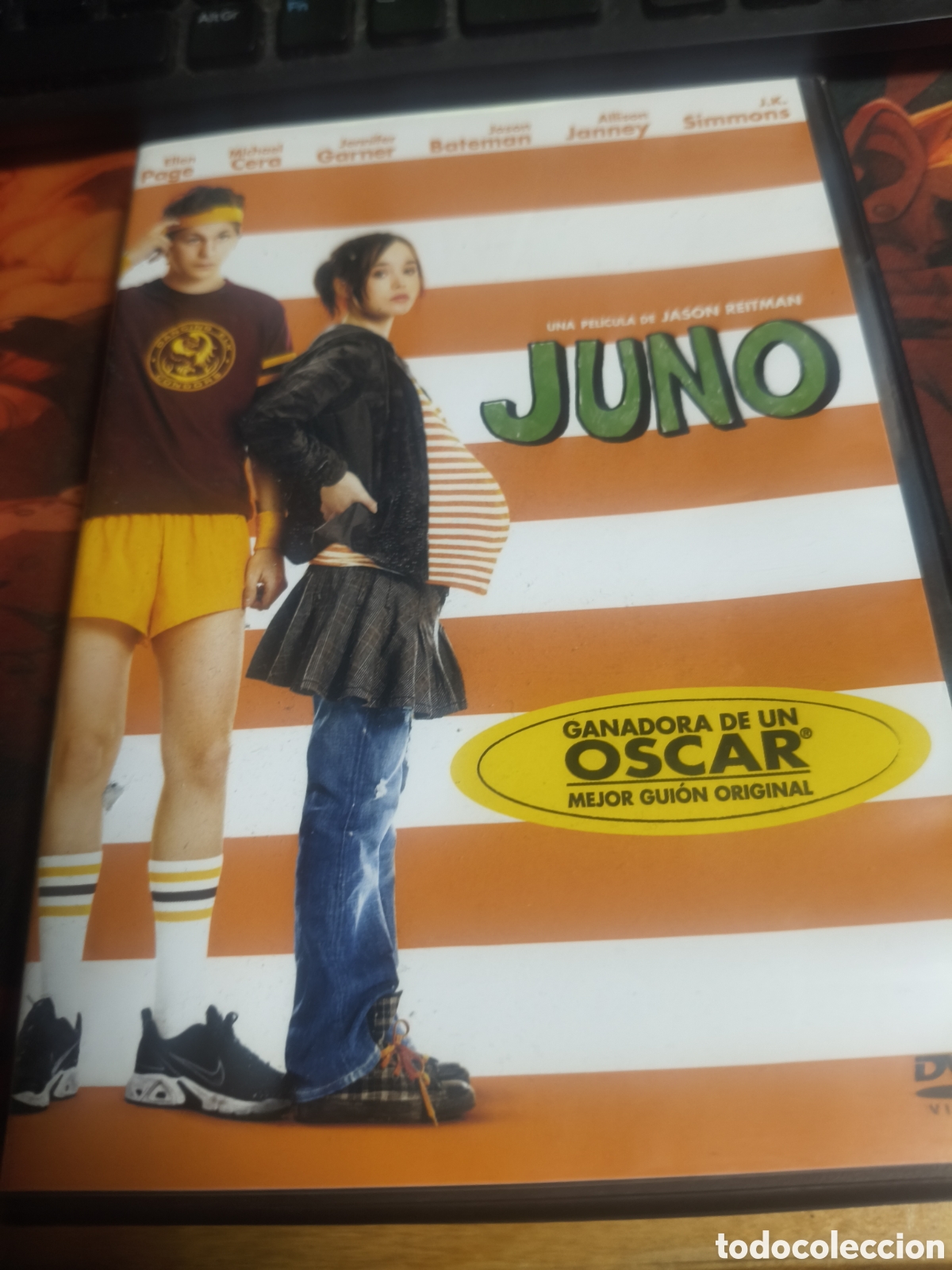 Cine: Juno DVD ------- 239