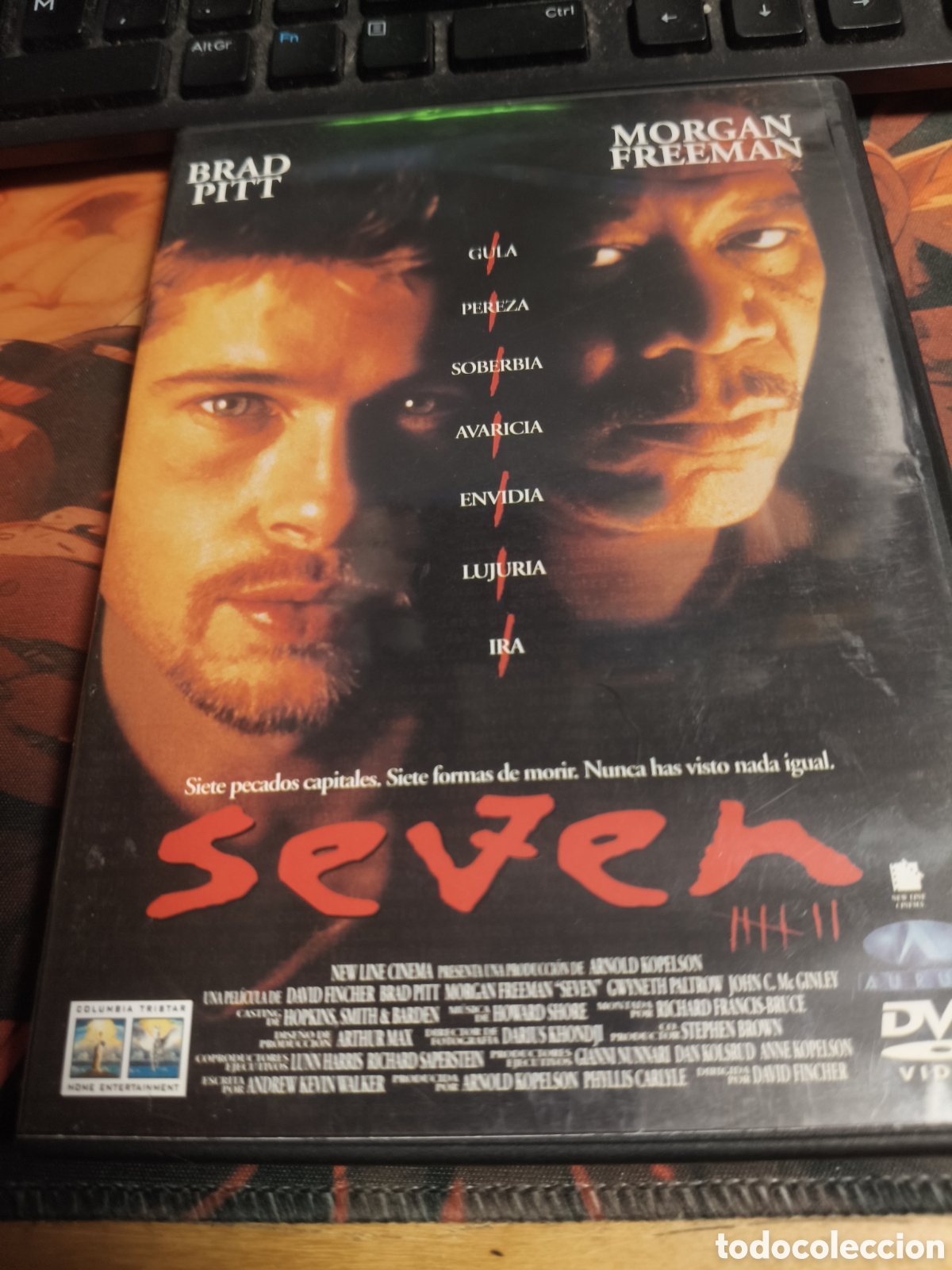 Cine: Seven dvd ------ 239