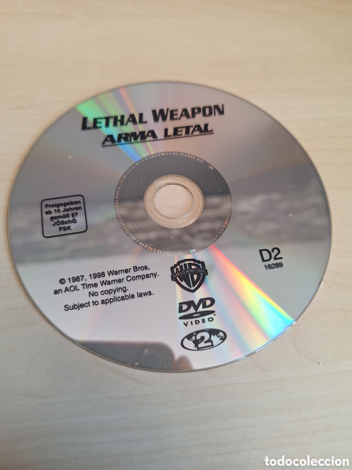 Cine: SD1674 arma letal SOLO DVD