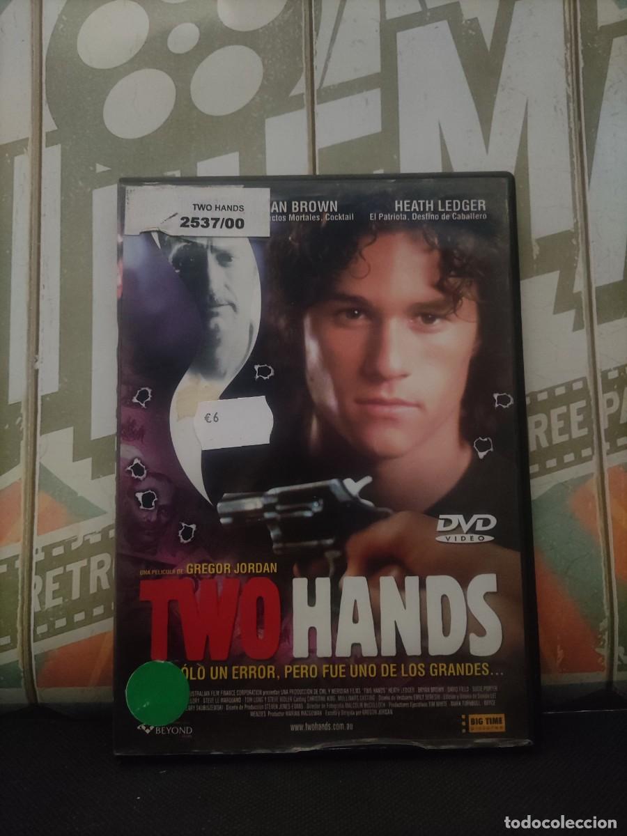 Cine: DVD 2089 Two Hands / Disco con se&ntilde;ales de uso