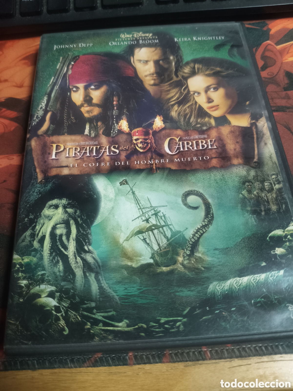 Cinema: Piratas del caribe el cofre del hombre muerto DVD - 239