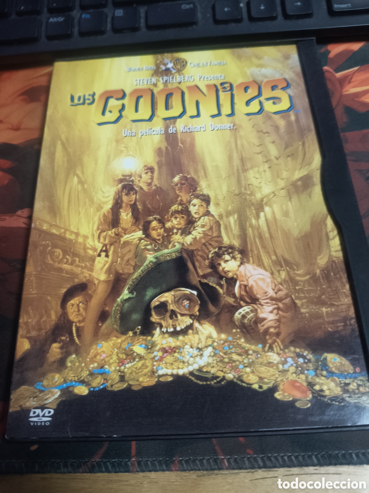 Cine: Los goonies ------ DVD.