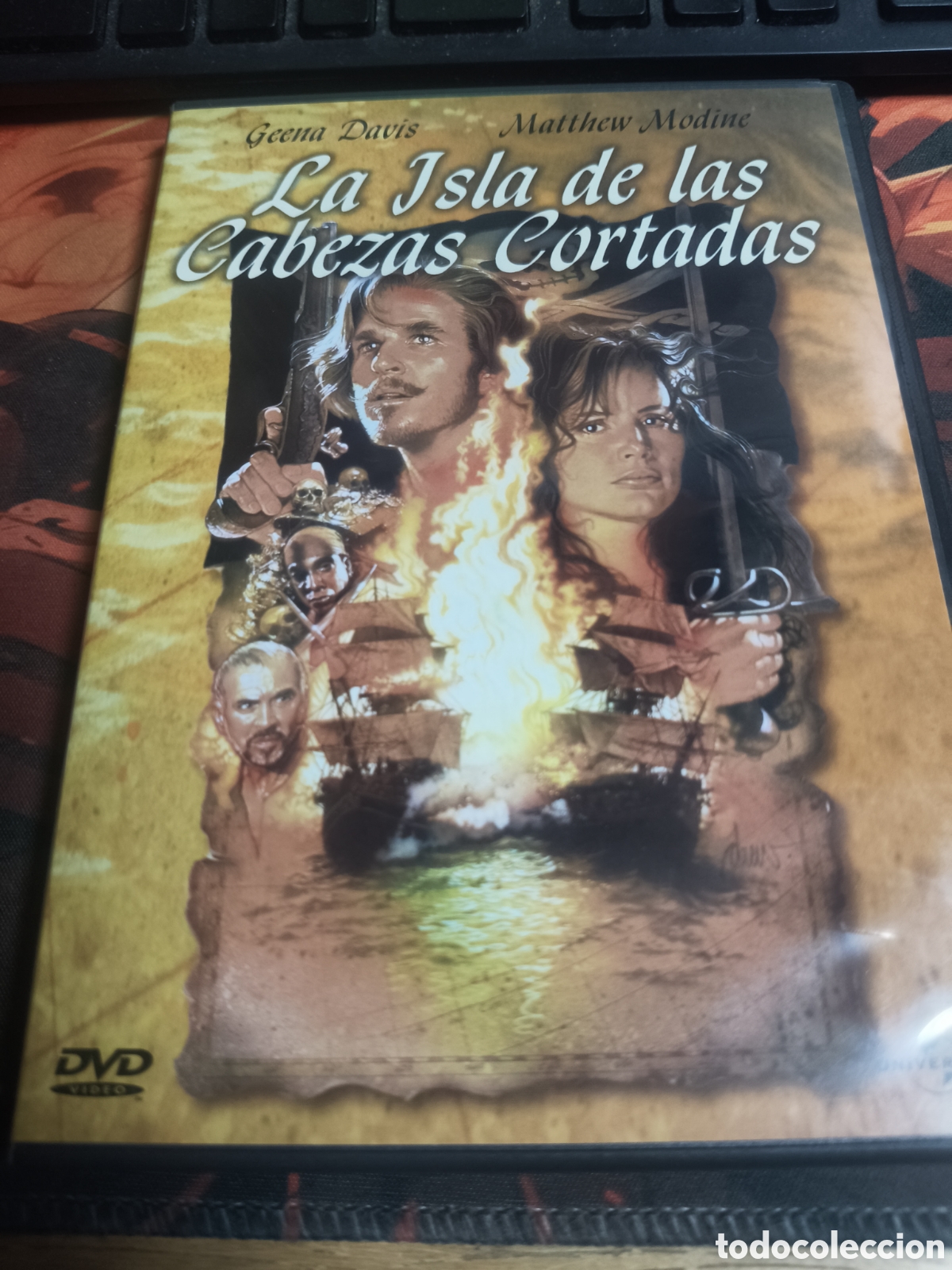 Cine: La isla de las cabezas cortadas DVD - 155