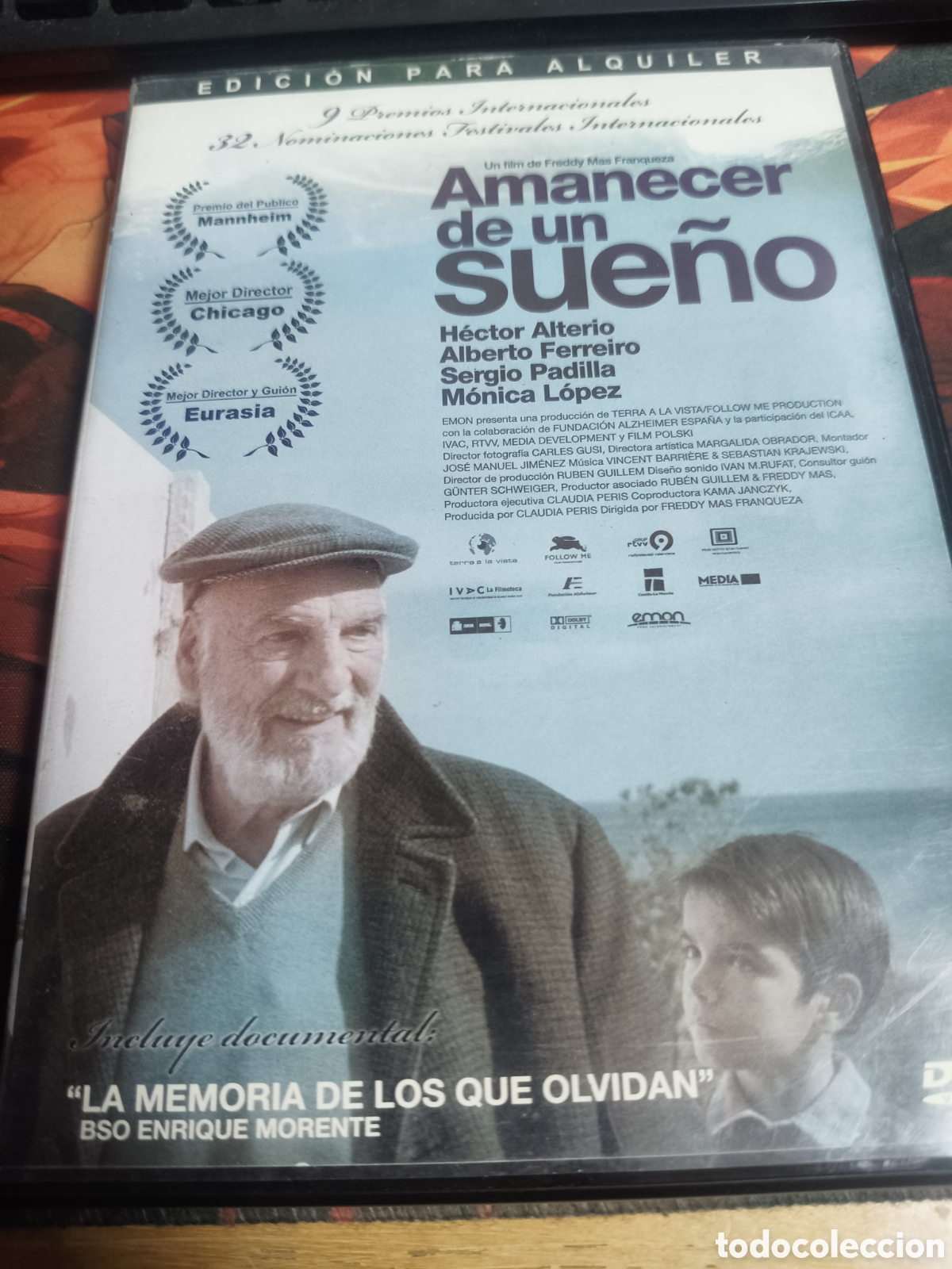 Cine: Amanecer de un sue&ntilde;o DVD - 245 (videoclub)