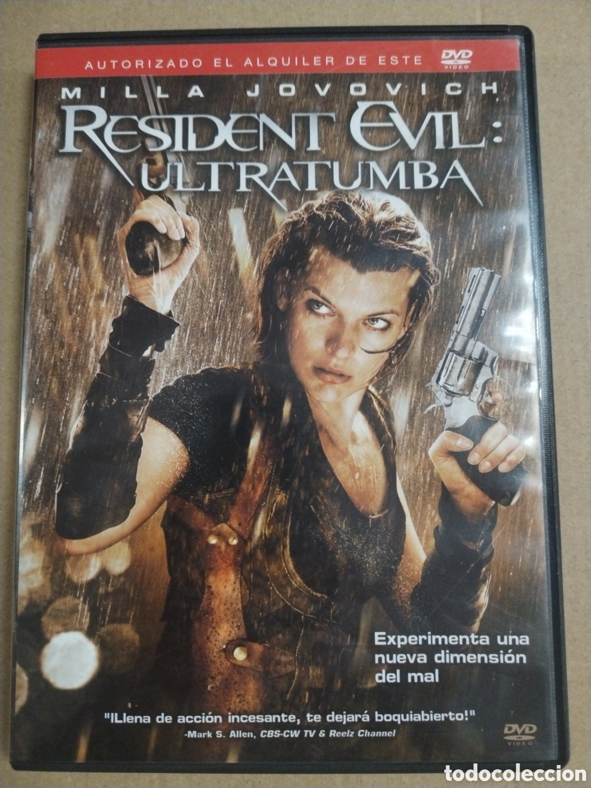 Cine: RESIDENT EVIL: ULTRATUMBA. DVD**