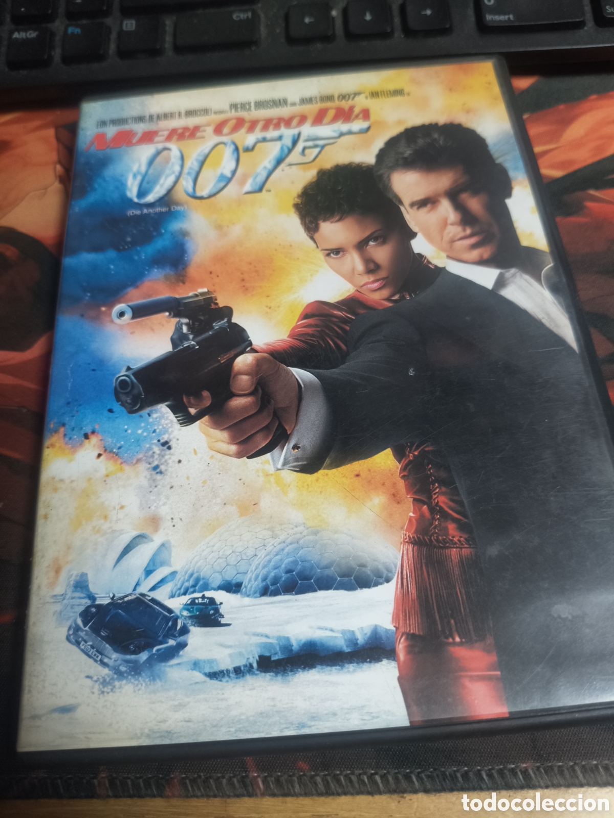 Cine: Muere otro d&iacute;a 007 DVD - 245 (videoclub)