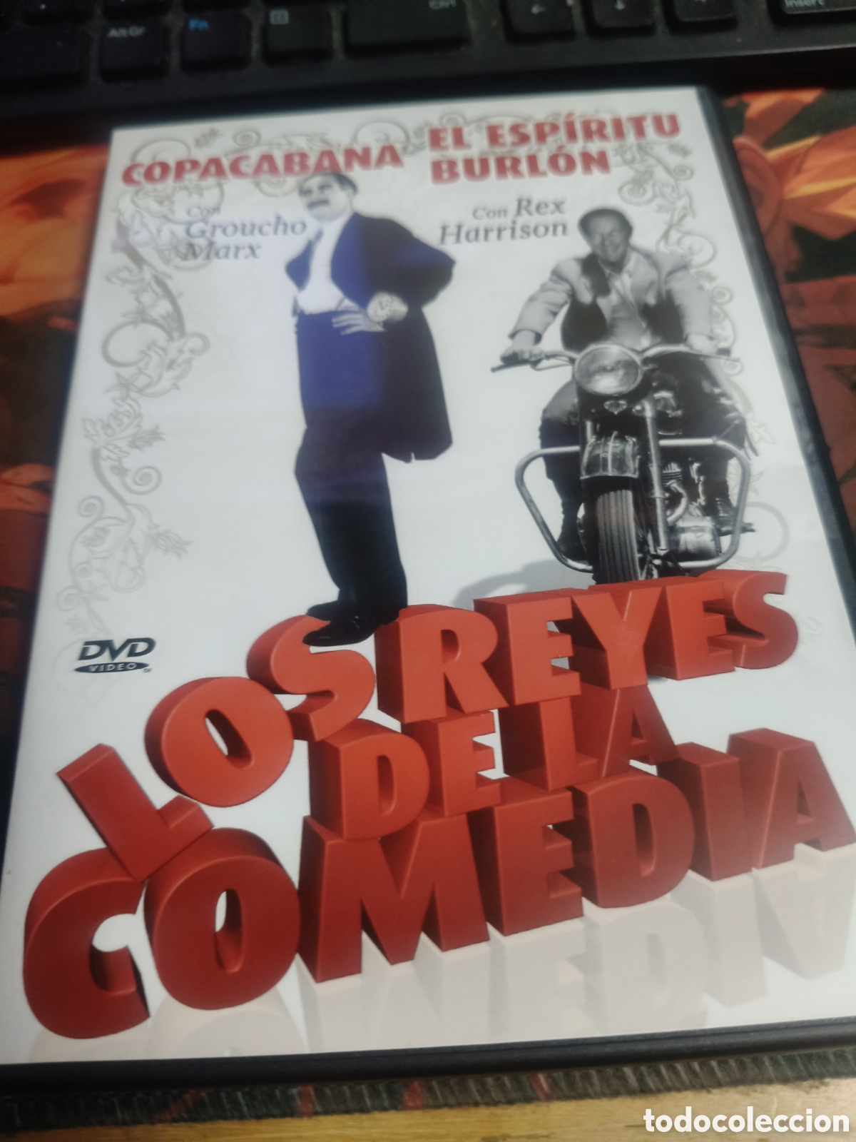 Cine: Copacabana / el esp&iacute;ritu burl&oacute;n DVD - 245
