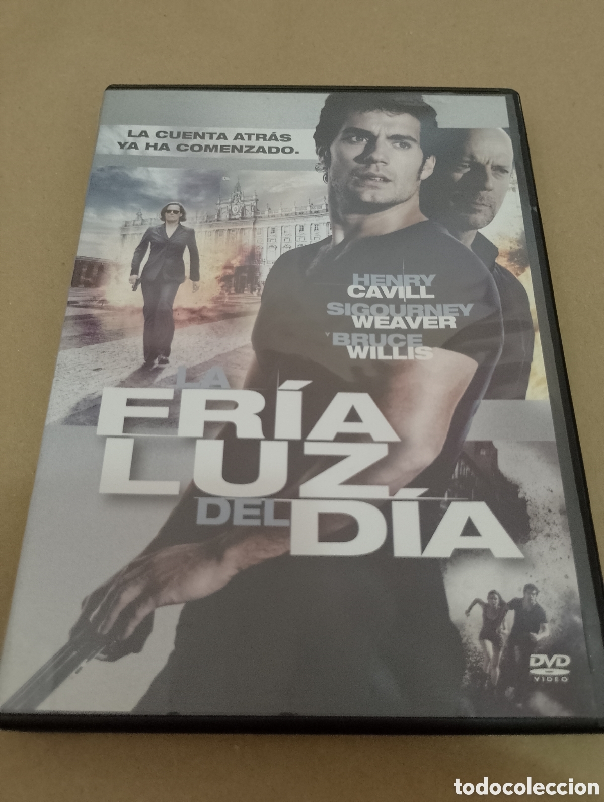 Kino: Dvd. La fr&iacute;a luz del d&iacute;a. Cine de Acci&oacute;n.