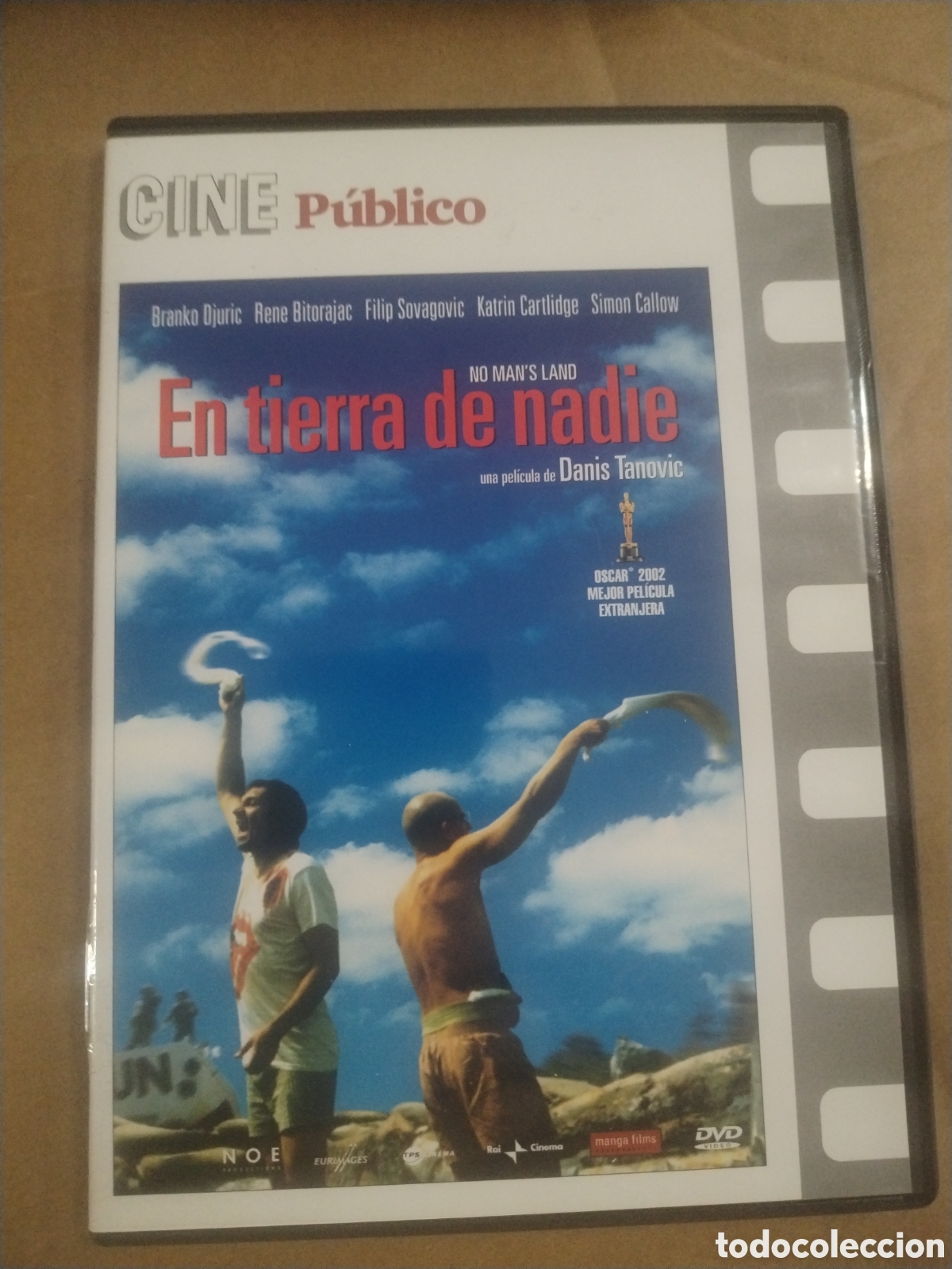 Cine: En tierra de nadie. DVD.