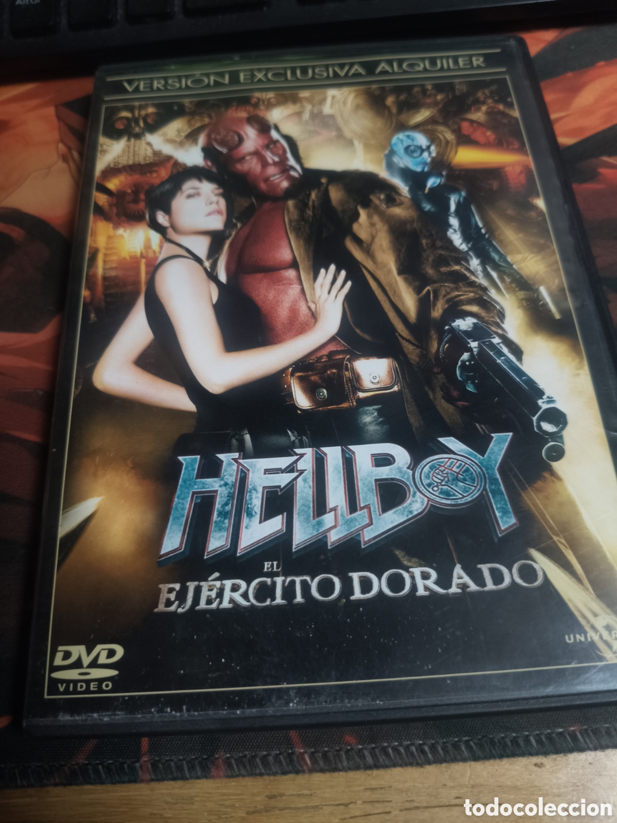 Cine: Hellboy el ejercito dorado DVD - 245 (videoclub)