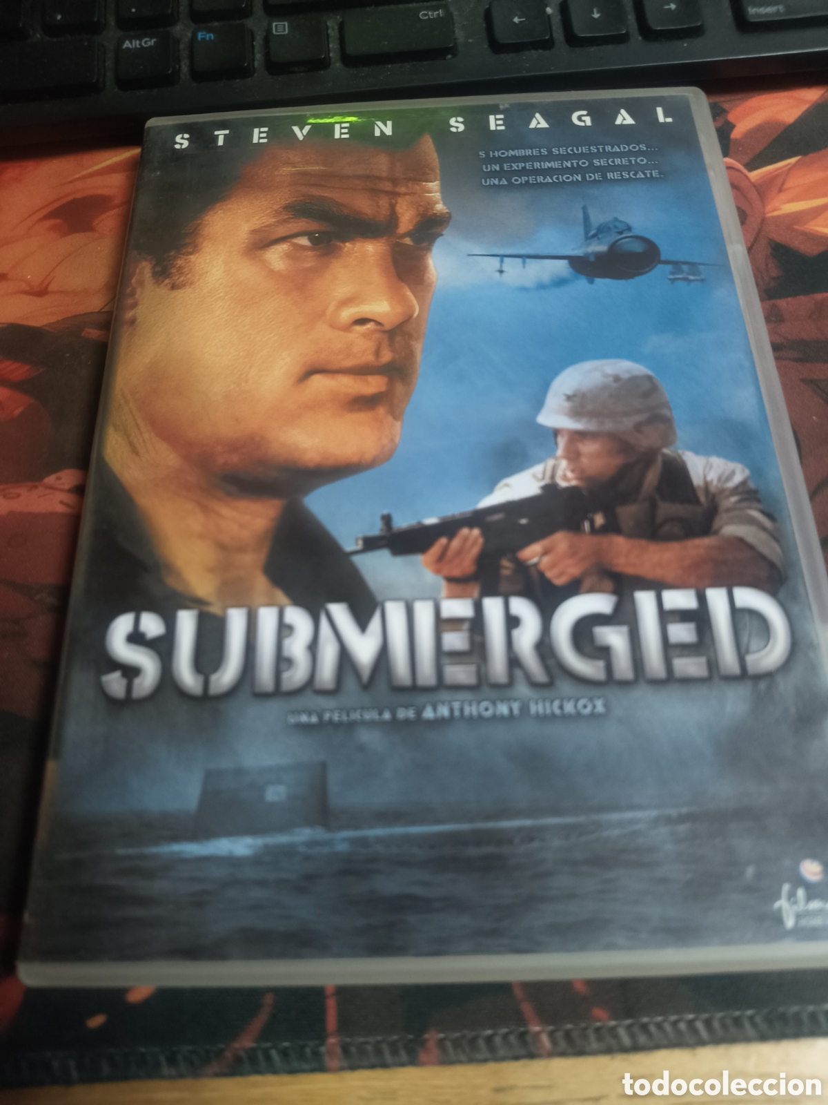 Cine: Submerged DVD - 245 (videoclub)