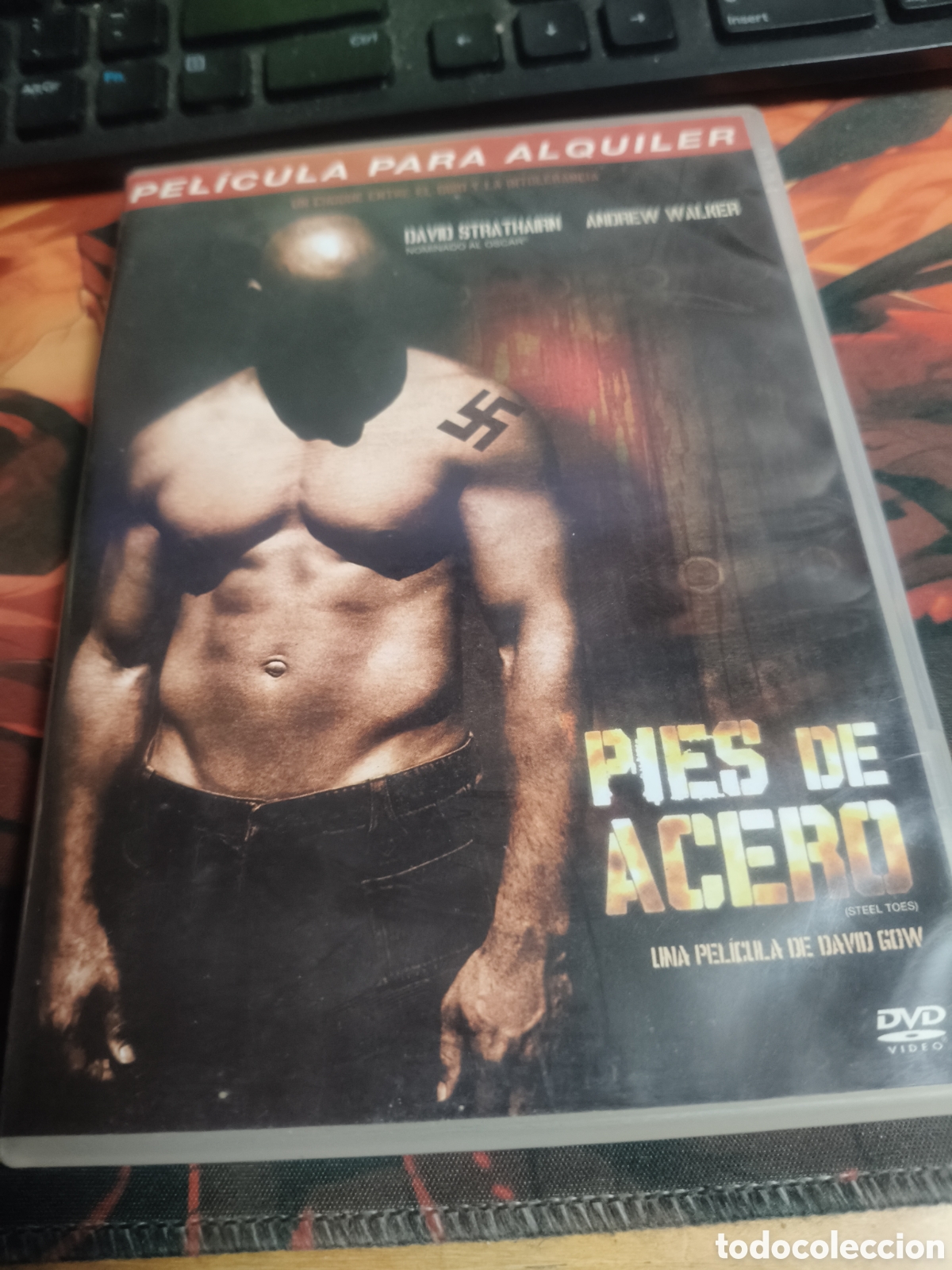 Cine: Pies de acero DVD - 245 (videoclub)