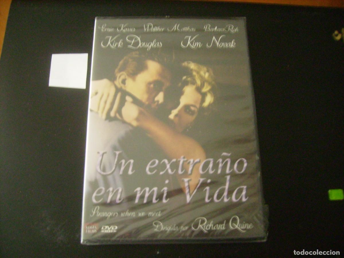 Cine: UN EXTRA&Ntilde;O EN MI VIDA - KIRK DOUGLAS - PRECINTADA