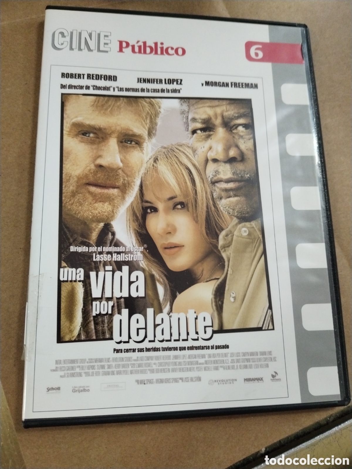 Cinema: UNA VIDA POR DELANTE. DVD.