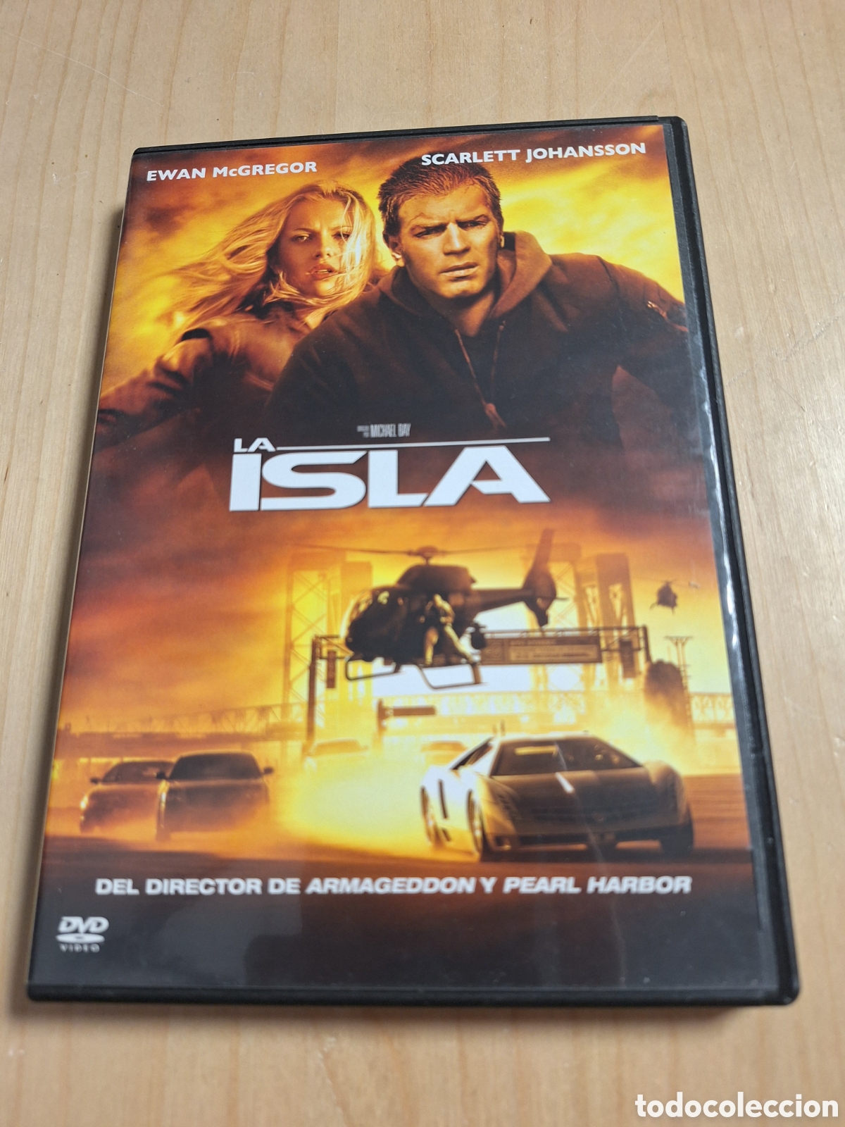 Cine: A47 la isla DVD SEGUNDAMANO