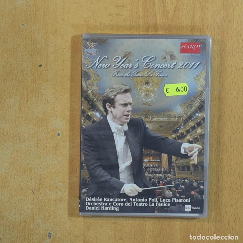 Cine: NEW YEARS CONCERT 2011 - DVD - Comb&iacute;nalo con otros art&iacute;culos
