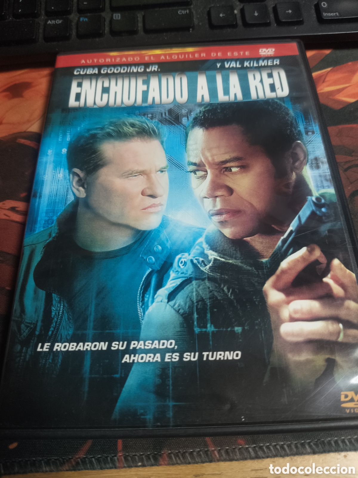 Cine: Enchufado a la red DVD - 246 (videoclub)
