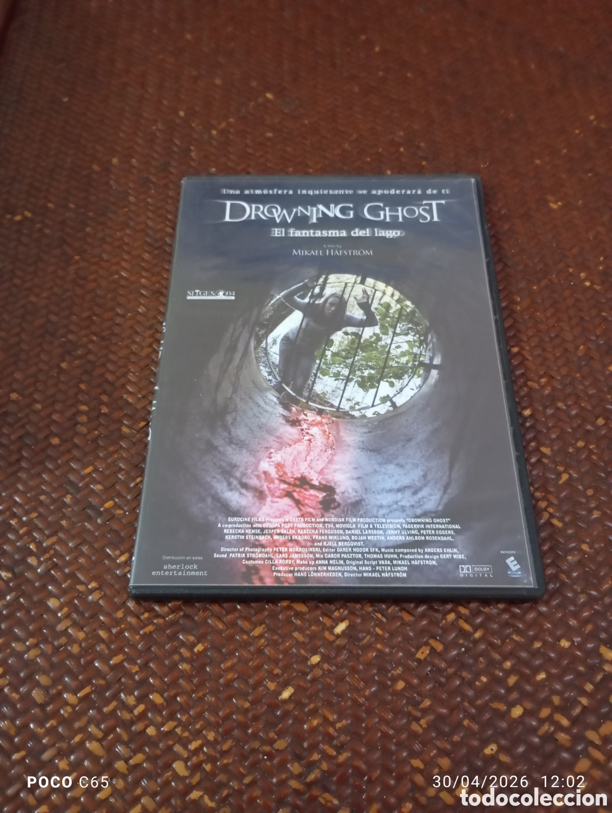 Cine: El fantasma del lago Slim DVD