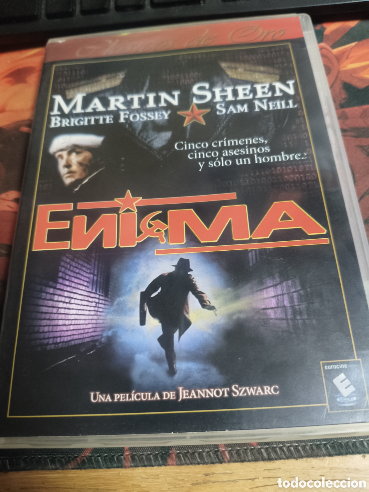 Cine: Enigma DVD - 246 (videoclub)