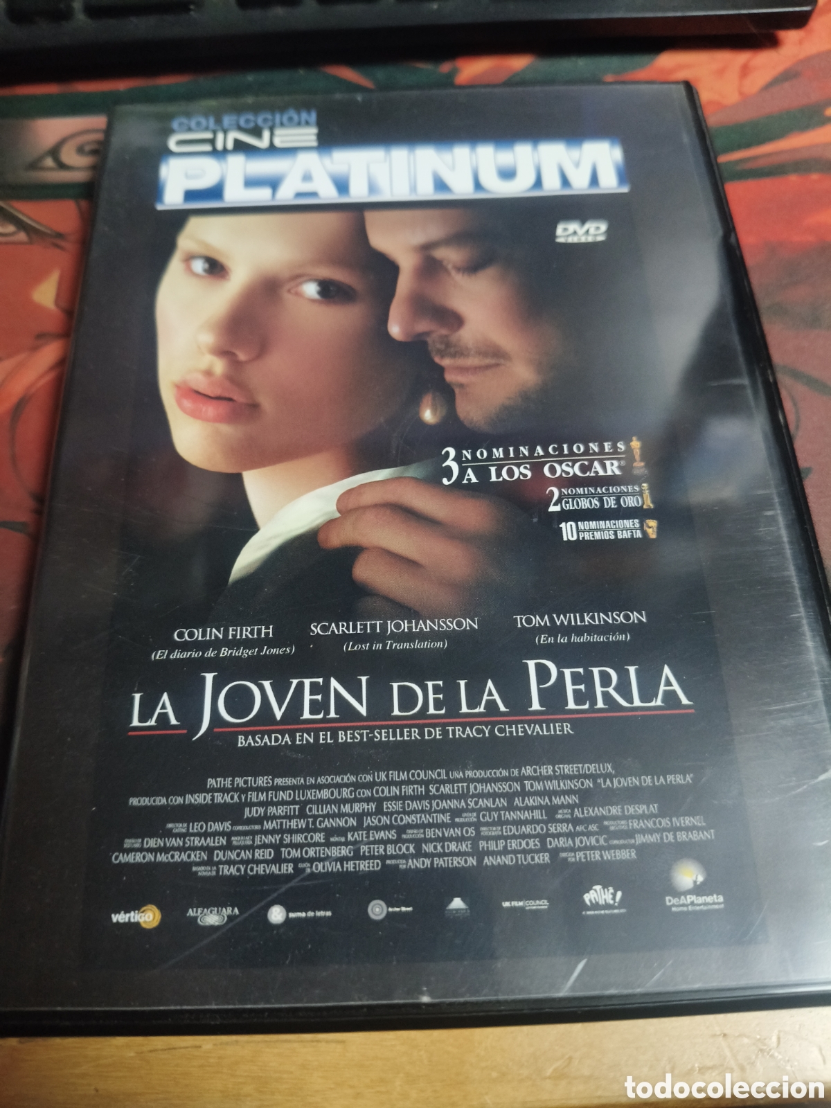 Cine: La joven de la perla DVD - 246