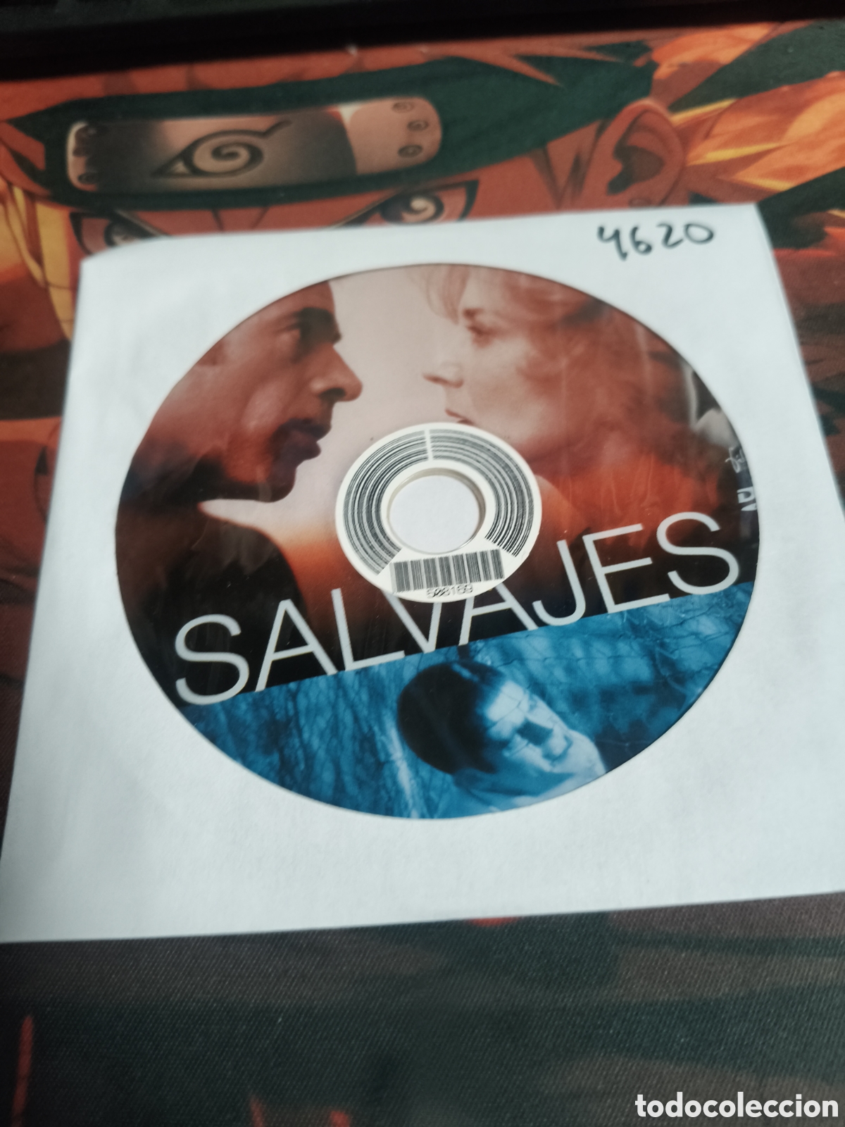 Cine: Salvajes DVD - 4620 ( disco solo)