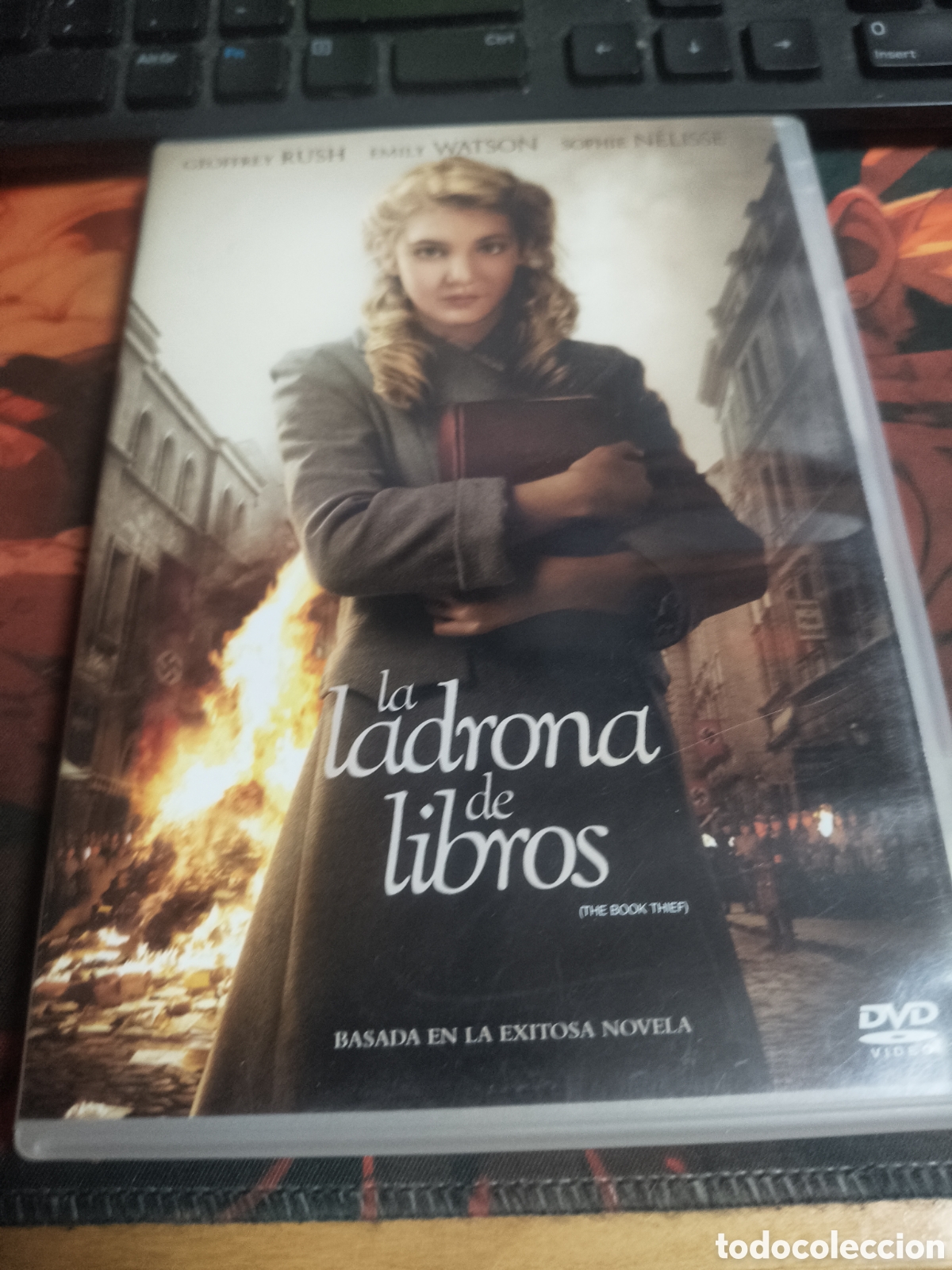 Cine: La ladrona de libros DVD - 8