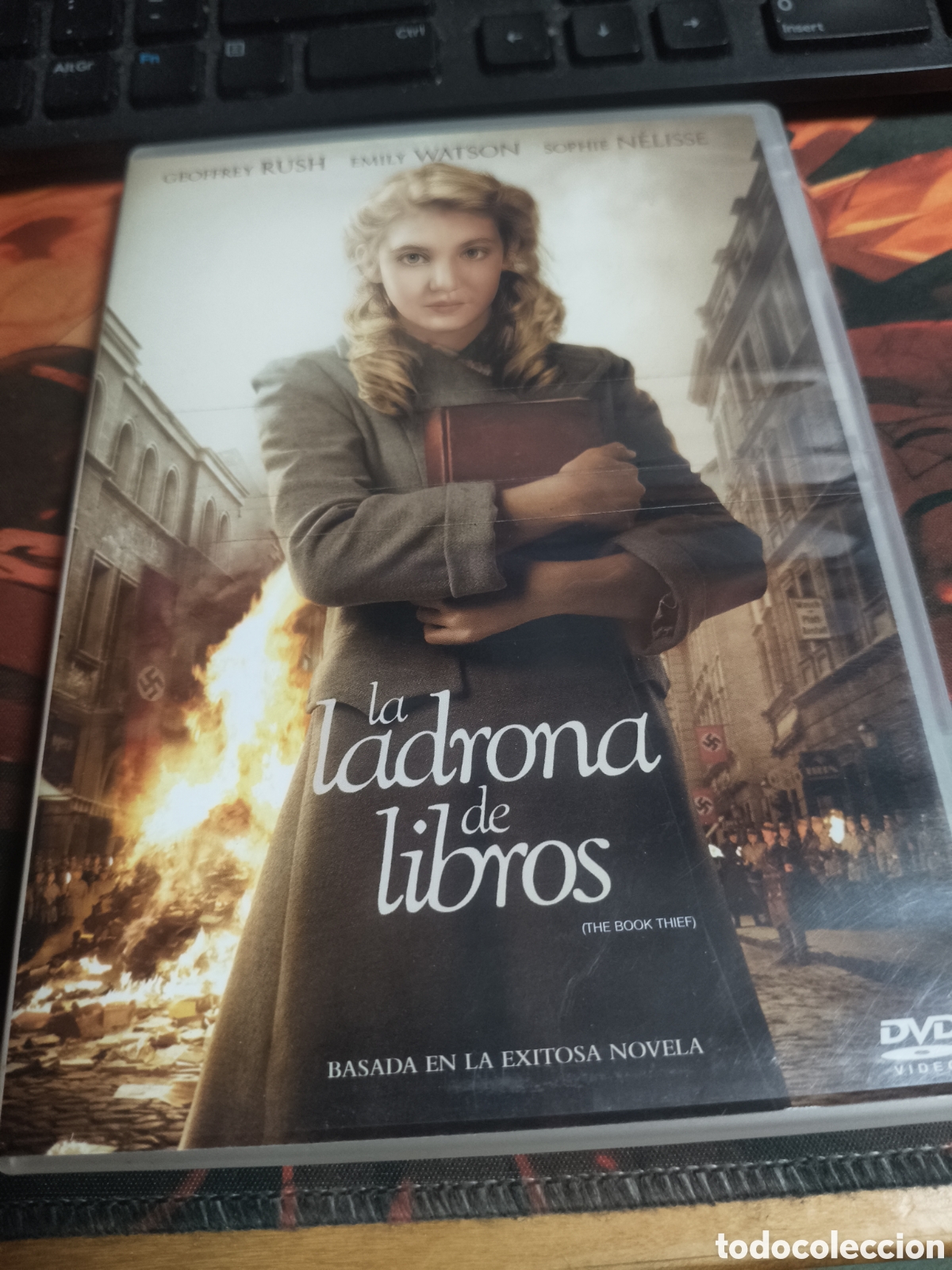 Cine: La ladrona de libros DVD - 8