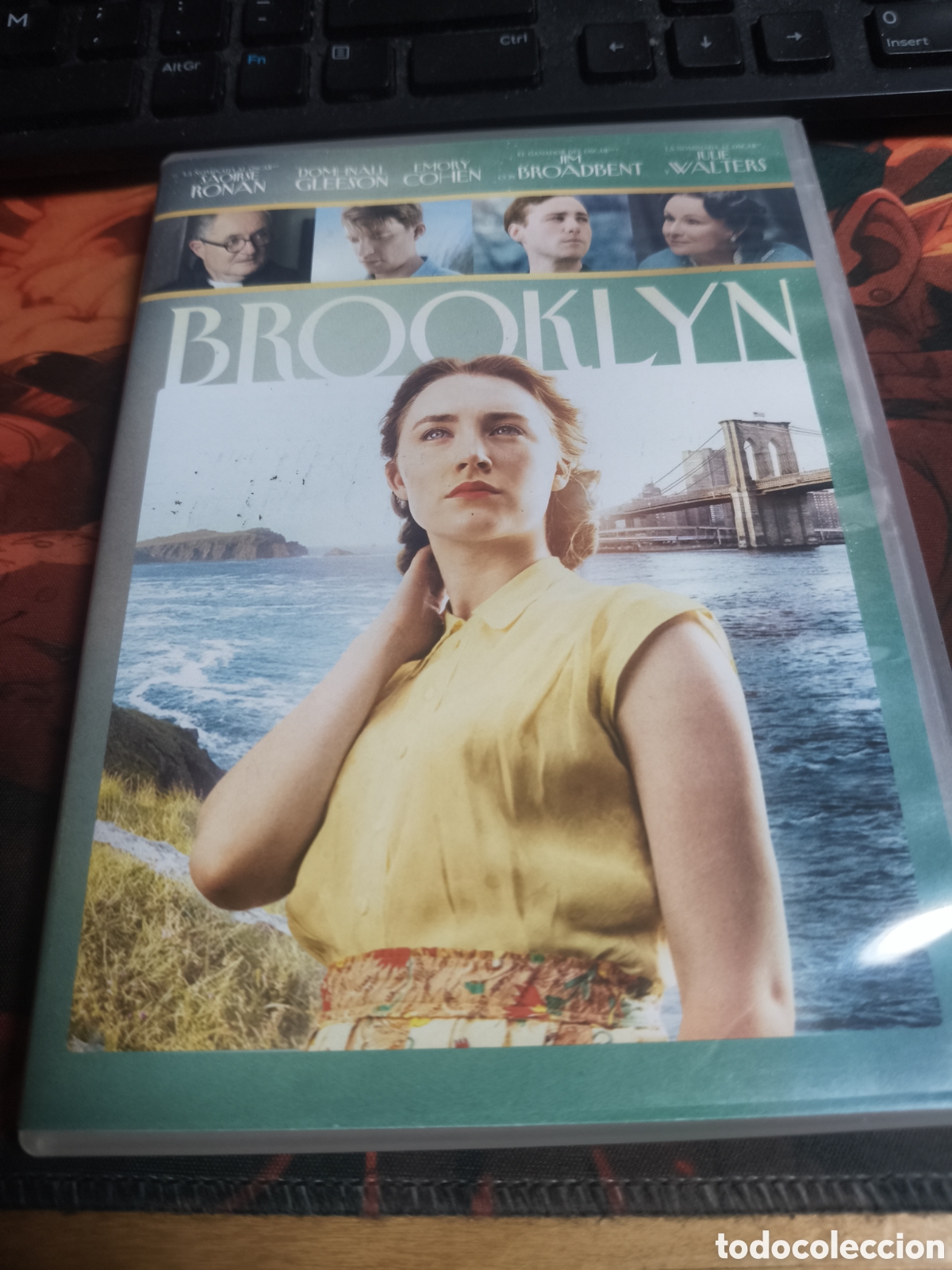 Cine: Brooklyn DVD ------ 8