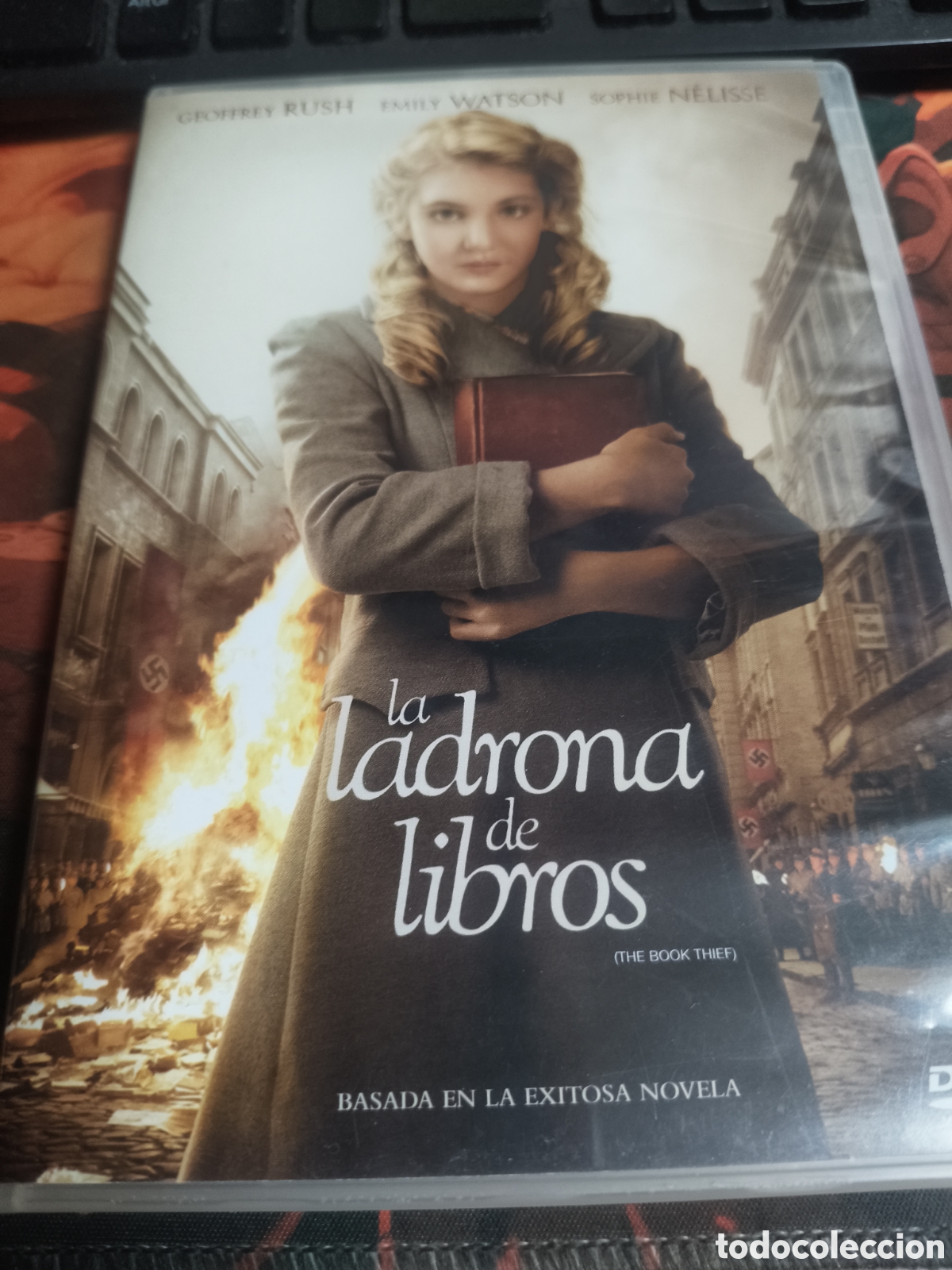 Cine: La ladrona de libros DVD - 16