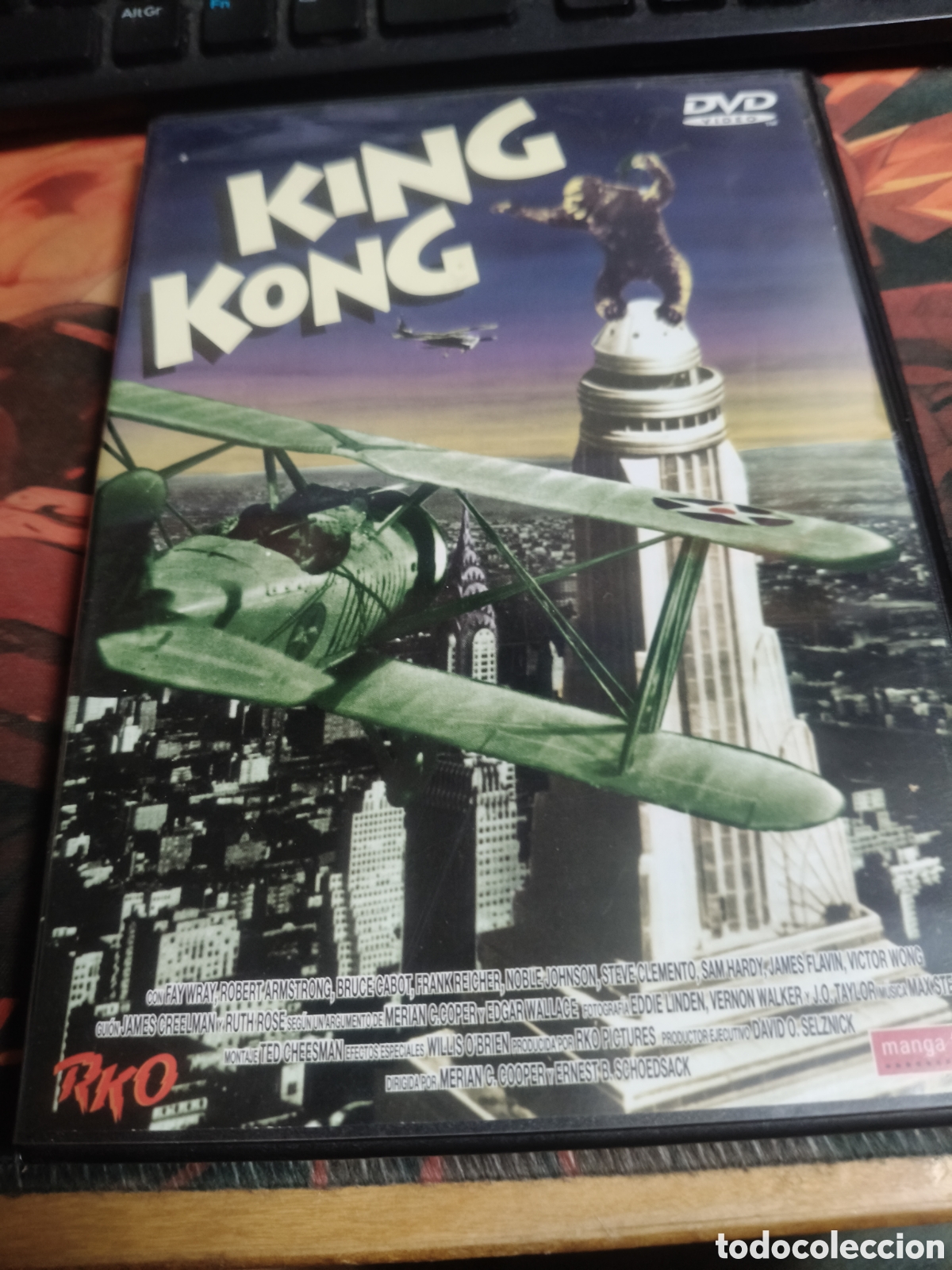 Cine: King Kong DVD ----- 16