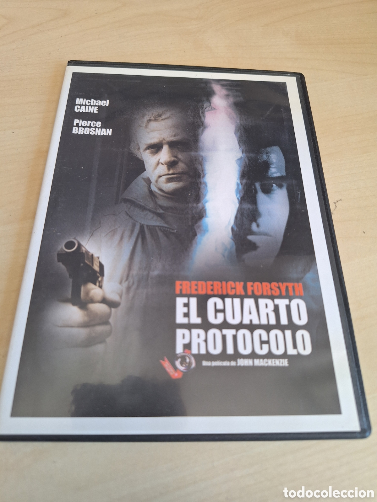 Cine: DVS57 el cuarto protocolo DVD TAPA FINA