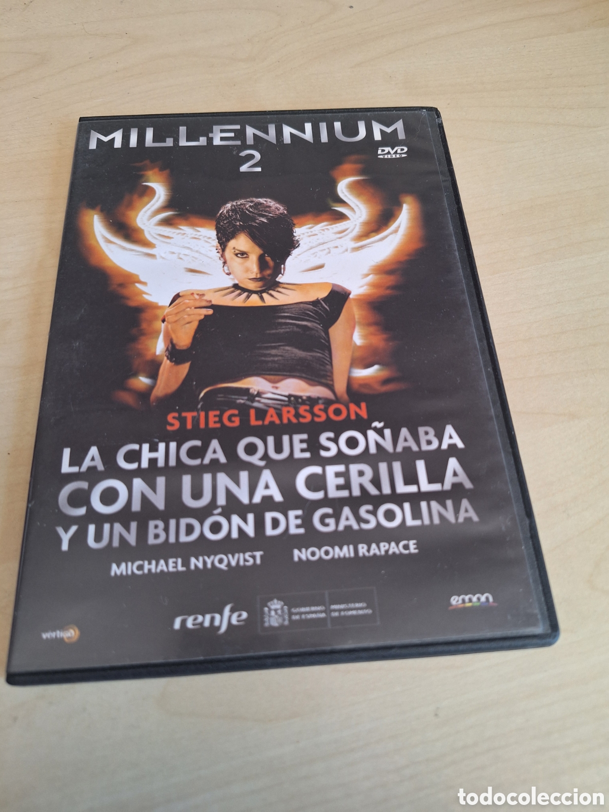 Cine: DVS57 millennium 2 DVD TAPA FINA