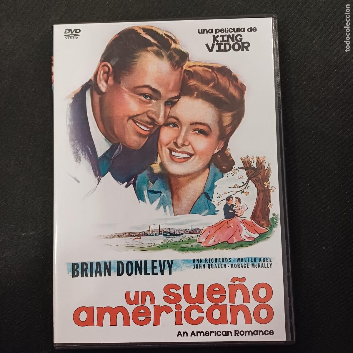 Cine: UN SUE&Ntilde;O AMERICANO/DVD.