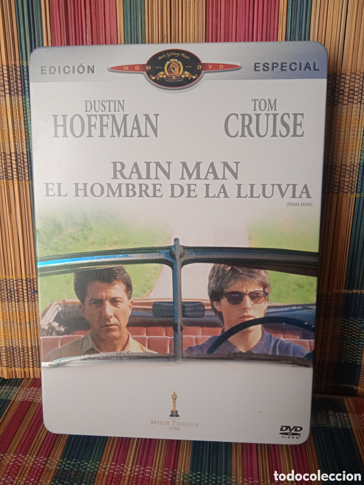 Cine: RAIN MAN * caja met&aacute;lica