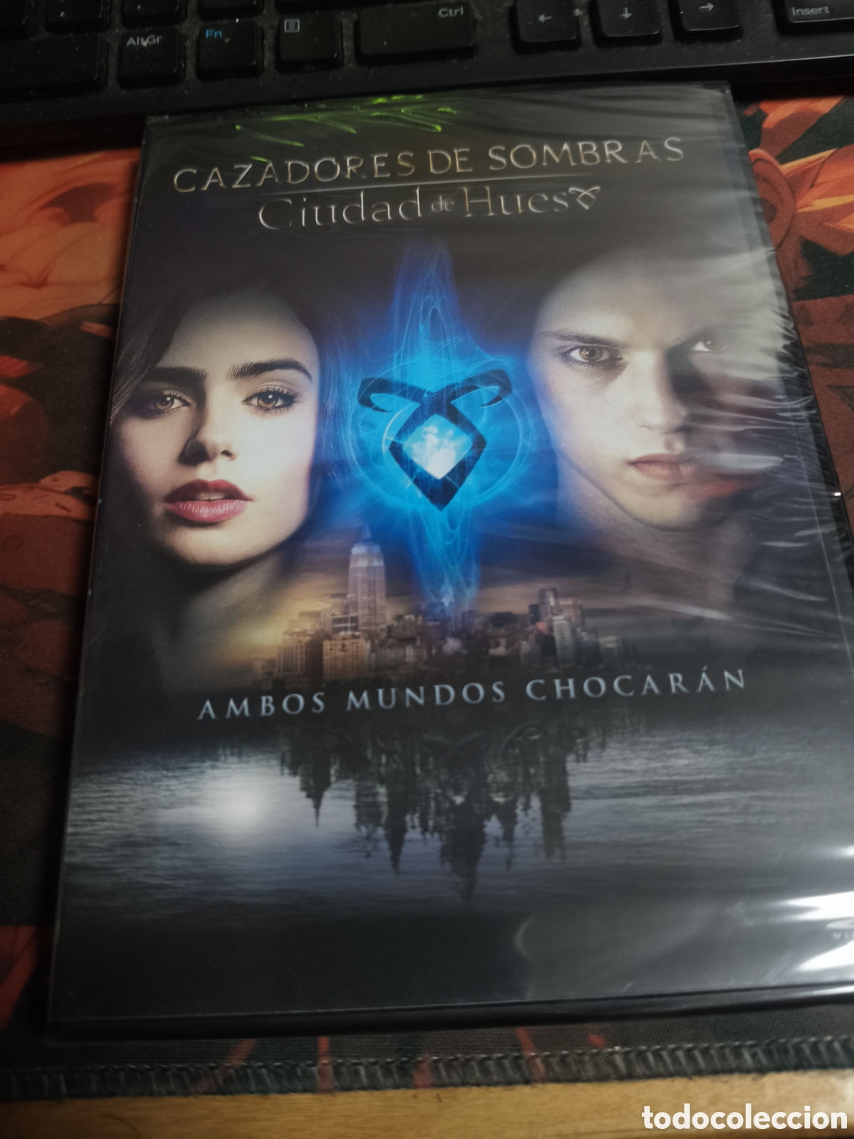Cine: Cazadores de sombras ciudad de huesos DVD Nuevo a estrenar - 16