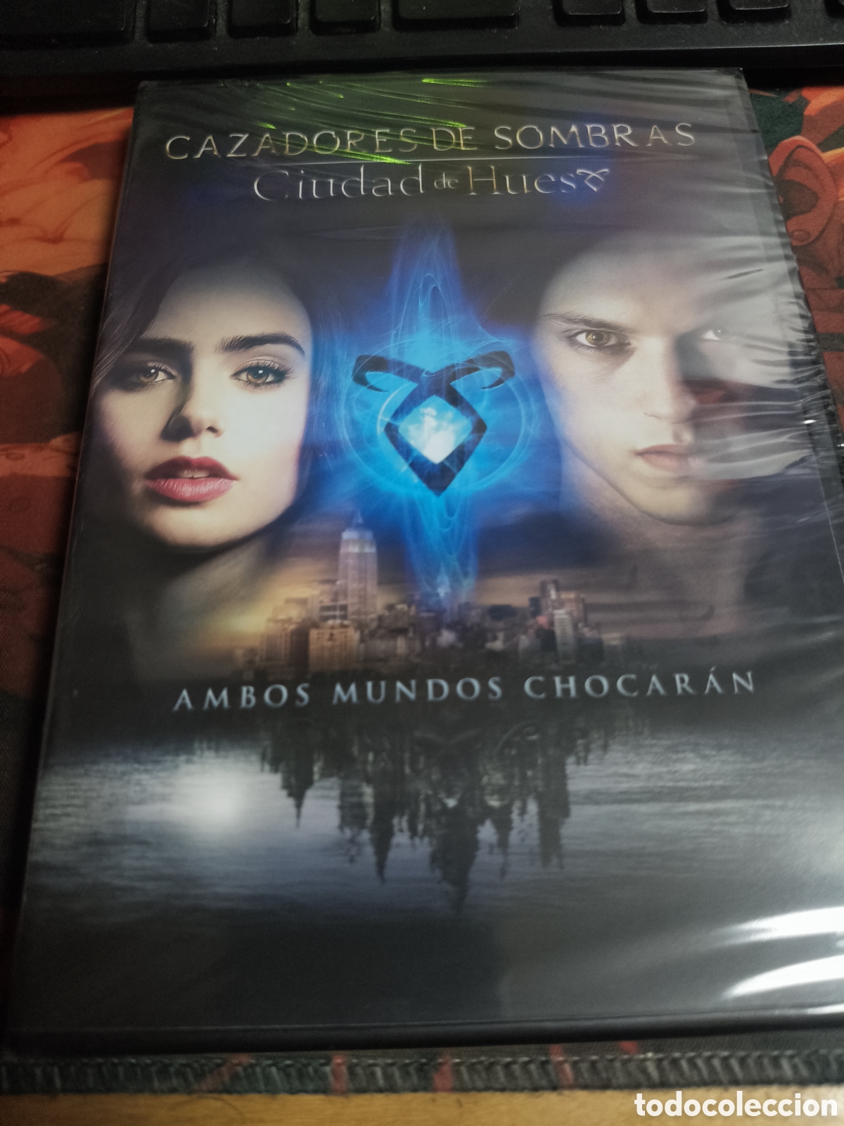 Cine: Cazadores de sombras ciudad de huesos DVD Nuevo a estrenar - 16