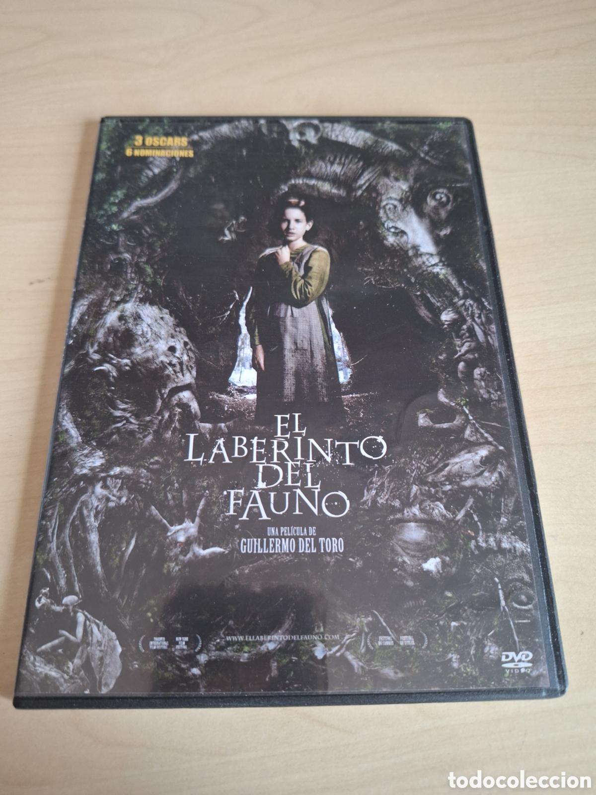 Cine: DVS58 el laberinto del fauno DVD TAPA FINA