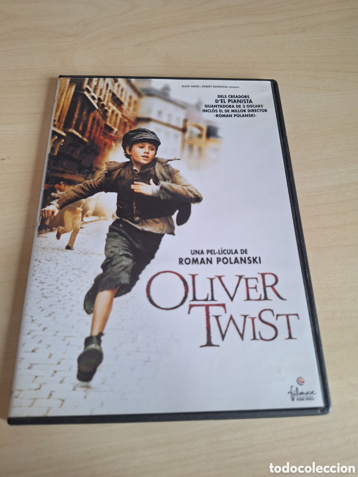 Cin&eacute;ma: DVS58 oliver twist DVD TAPA FINA