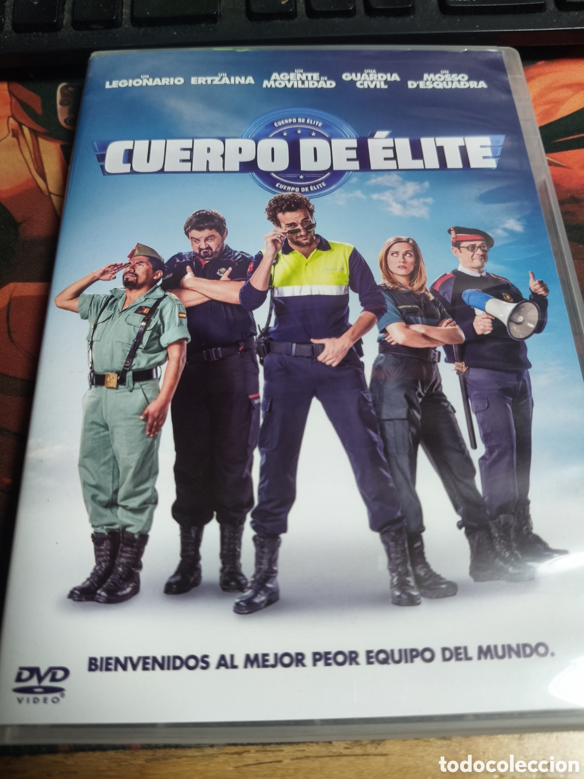 Cine: Cuerpo de elite DVD - 21